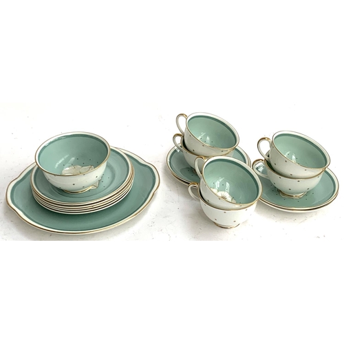 113 - A Susie Cooper 'Azalea' part tea service, 16pcs