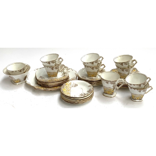 127 - A Standard China 'Daisyfield' 1920s part tea set, approx. 37 pieces