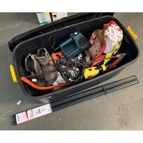 910A - A storage chest containing a quantity of tools to include Black & Decker work boots, roof rack etc