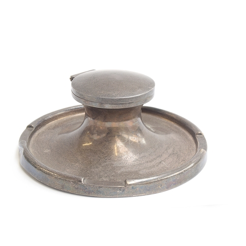 128 - A large silver capstan inkwell, with clear glass liner, Birmingham 1922, 17.5cm diameter