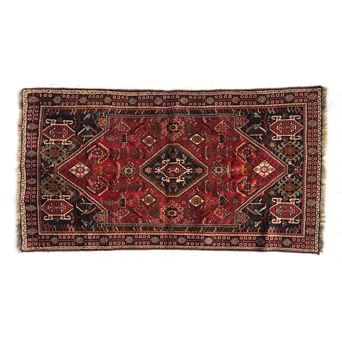 729 - A Persian Hamedan rug, 104x191cm