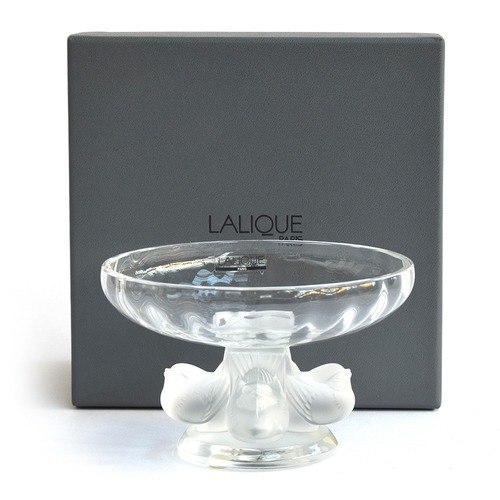 258 - A modern Lalique bonbon dish, the clear bowl supported by a frosted stem of four birds, circular bas... 