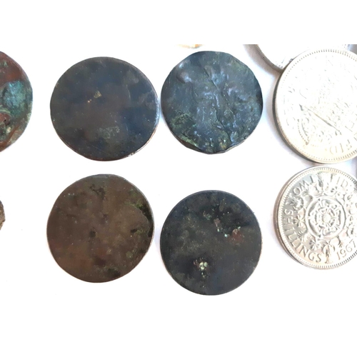 40 - A small quantity of coins to include a Tudor coin from the 1560s, late 18th/early 19th century coppe... 