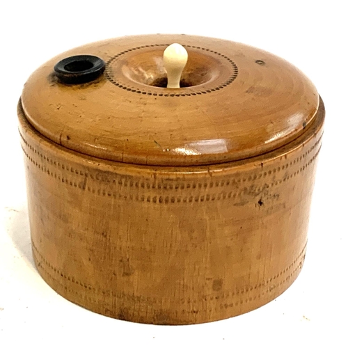 113 - A 19th century treen roulette wheel box and cover, inscribed and dated 1934, 5.5cmH