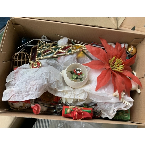 168 - A quantity of vintage American Christmas decorations