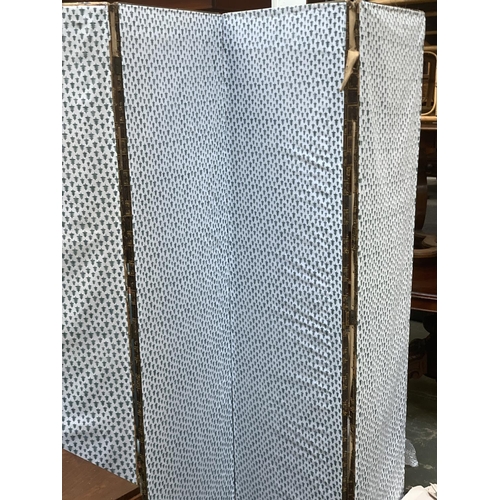 729 - A four-fold screen, chequered painted fabric, each panel 54x178cm