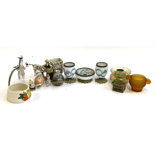 100 - A mixed lot to include French hand painted milk glass trinket pots with brass foot in the form of le... 