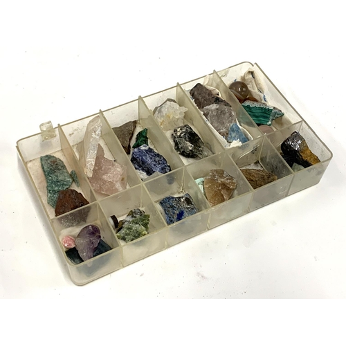 188 - A quantity of mineral specimens to include malachite, quartz, lapis, amethyst, etc