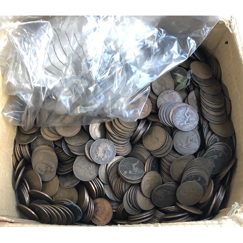 21 - A large quantity of mainly British coins from 1896 onwards, the majority one penny coins, approx. 14... 