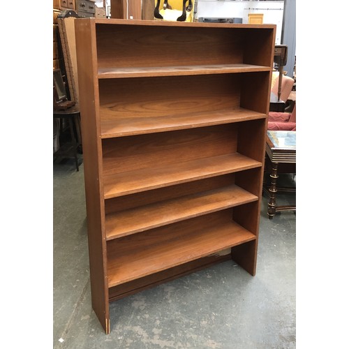 712 - A teak veneer bookcase of five shelves, 102x24x158cmH