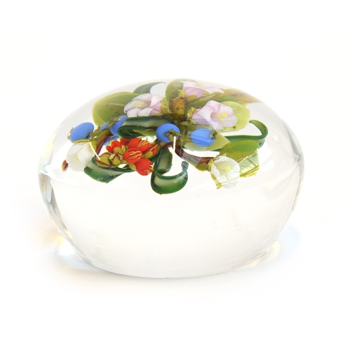 221 - A Paul Stankard (b.1943) floral spray glass paperweight of spring flowers, dated 1986 and numbered B... 