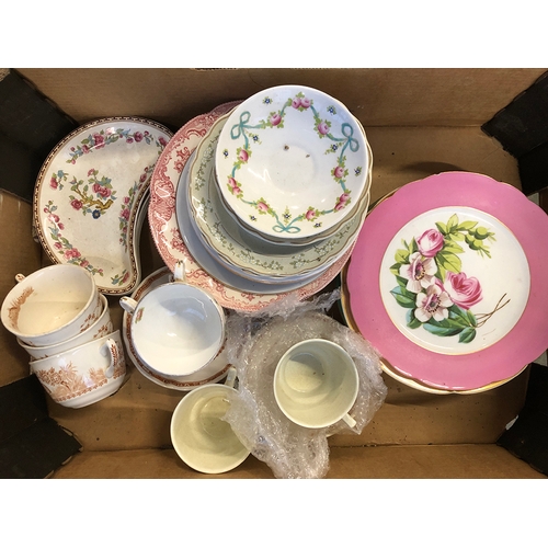 85 - Two boxes of china dinnerwares to include Newhall style teacup and saucer (af), Midwinter water jug,... 