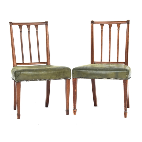 595 - A good set of eight 19th century mahogany dining chairs, each with three vertical lotus topped splat... 