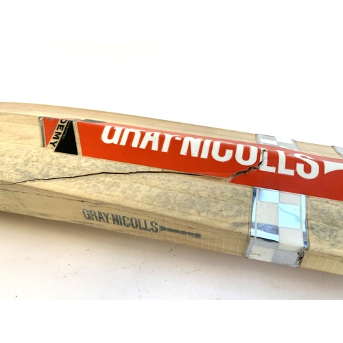 334 - A Gray-Nicholls academy cricket bat