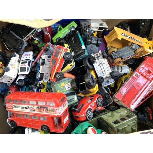 339 - A mixed lot of die cast and other model vehicles, to include Matchbox, Hotwheels, Realtoy, Corgi etc