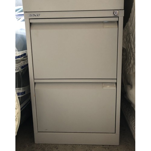 933 - A Bisley two drawer filing cabinet, 62x47x71cm