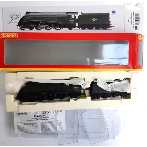 96 - A Hornby OO gauge BR 4-6-2 A4 Class locomotive and tender, 'Sparrow Hawk', R2721, boxed