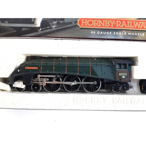 105 - A Hornby OO gauge BR 4-6-2 Class A4 locomotive and tender, 'Wild Swan', R286, boxed