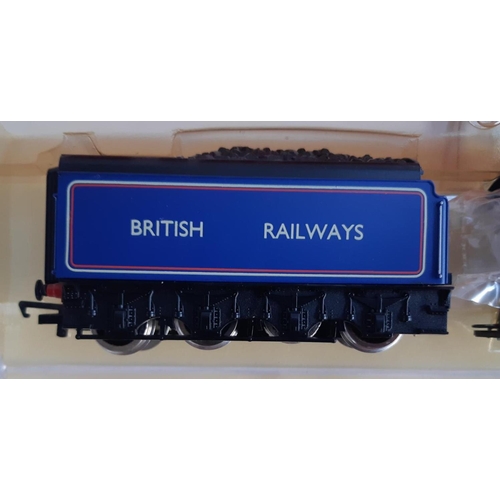 106 - A Hornby OO gauge BR 4-6-2 Class A4 locomotive and tender, 'Sir Walter Whigham', R294, boxed