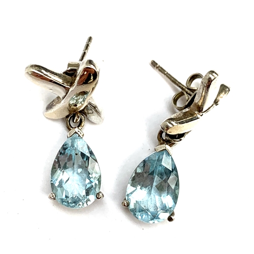 25 - A pair of silver and blue topaz drop stud earrings, 2.8cmL