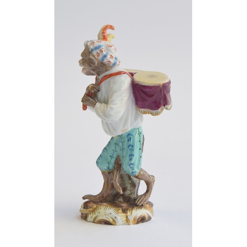 216 - A set of fourteen 19th century Meissen monkey orchestra porcelain figurines (af), all 15cm and small... 