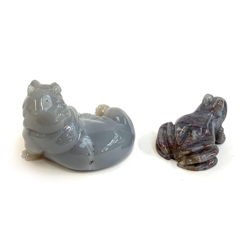 270 - A carved blue lace agate figurine of a hippo, 7cmL; together with a similar agate figurine of a frog... 