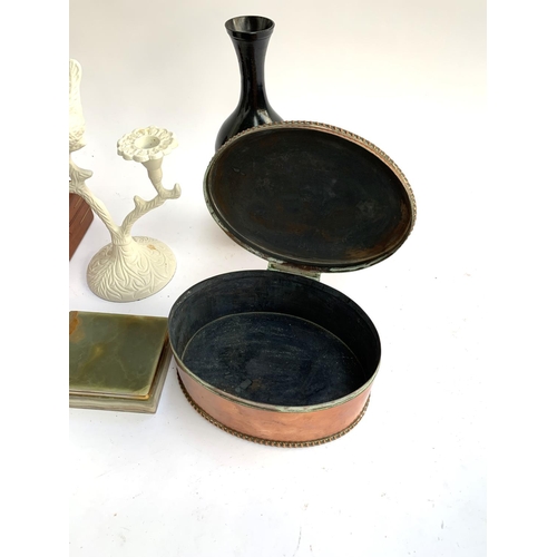 348 - A mixed lot to include a good oval copper lidded tin, 20.5cmW; Indian bronze vase; Laura Ashley cand... 