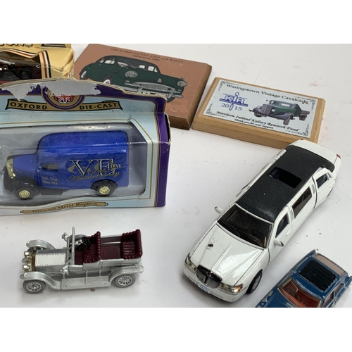 360 - A mixed lot of model cars to include Corgi tramlines, Lledo, Oxford Diecast, Matchbox, Kinsmart etc