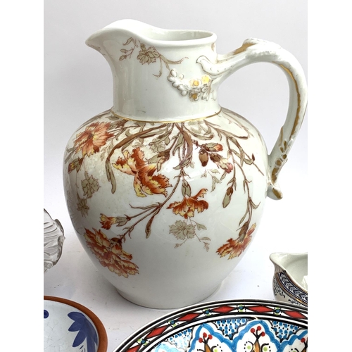 193 - A mixed lot of ceramics and other things, to include Royal Winton Grimwades 1930s dish with scene in... 