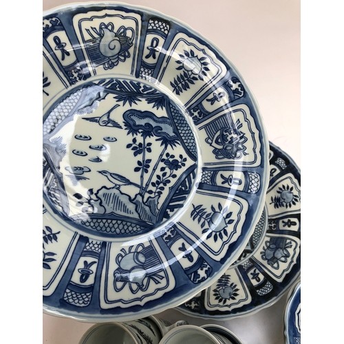 524 - A quantity of Chinese blue and white dinnerwares, some marked to base, the largest plates 30cmD, app... 