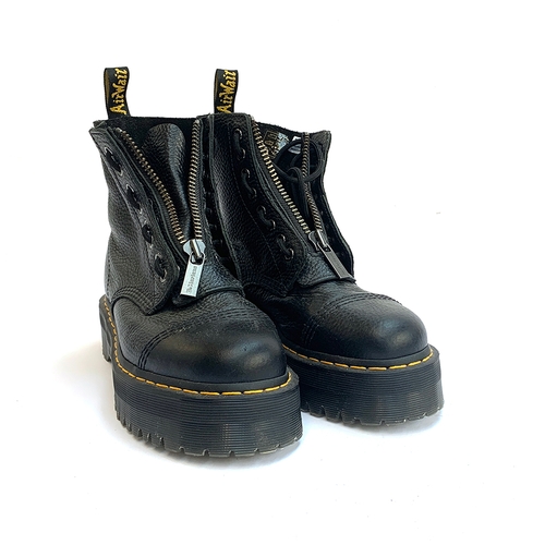 247 - A pair of unworn UK Size 7 Dr. Martens Sinclair Milled Nappa Leather Platform Boots in black RRP. £1... 