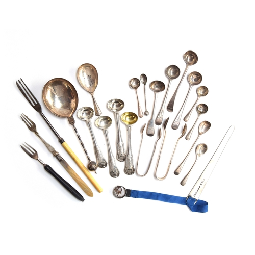 61 - A mixed lot of silver flatware, to include a set of four generous George III salt spoons; two pairs ... 