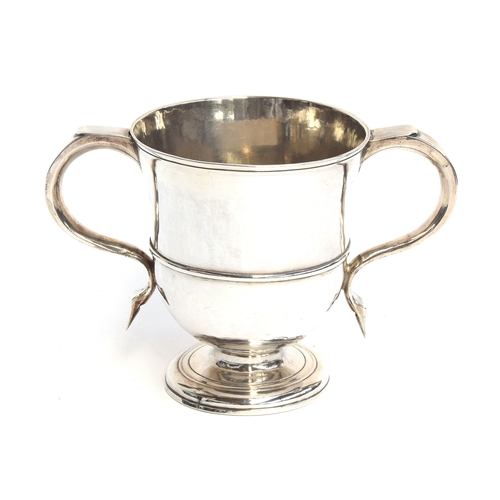 112 - A George II silver two-handled cup by Thomas Mason, London 1736, of plain form with ribbed girdle an... 