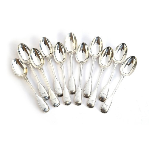 76 - A set of 11 Victorian fiddle and thread teaspoons by Chawner & Co., c.1850-60s, 8.8ozt