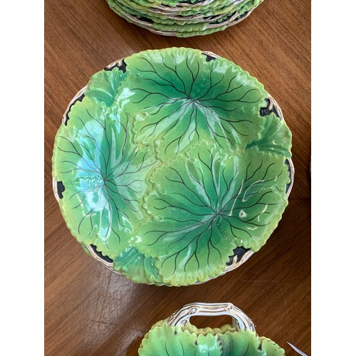 230 - A quantity of 19th century Copeland Spode cabbage ware, comprising a tazza dish, 11.5cm high and 28c... 