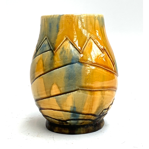 116 - An Art Deco vase, yellow and green glaze, 15cmH