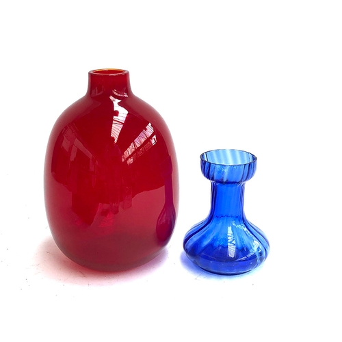 110 - A large mid century red glass vase, 25cmH; together with a small blue glass vase, 14cmH (2)