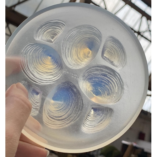 96 - A small circular 'Coquilles' opalescent glass bowl with moulded mark 'Sabino, Paris', 12cmD