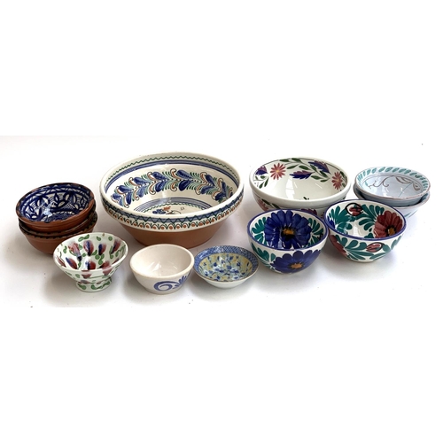 116 - A lot of various bowls, including a large Continental hand painted fruit bowl, other smaller contine... 