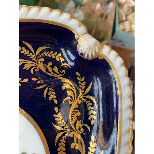 117 - A mixed lot of teawares, including early 19th century Ridgway teacup and saucer, heightened in gilt;... 