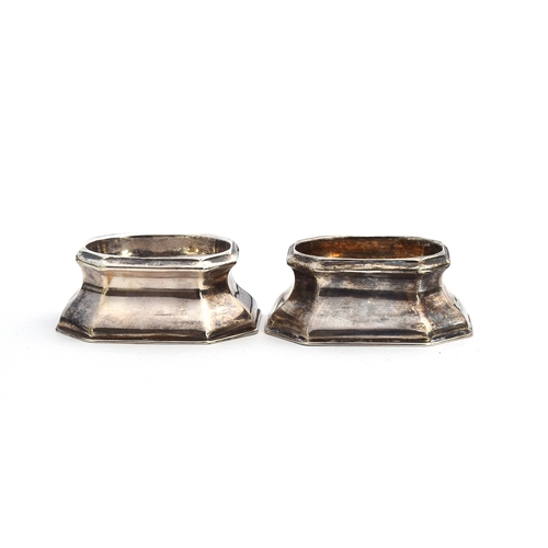 134 - A pair of George II trencher salts by James Stone, London 1735, of octagonal form, 7.5cm wide, 2.7oz... 