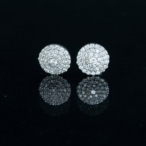 80 - A pair of 14ct white gold diamond cluster stud earrings, each 1.1cm diameter, gross weight 3.1g