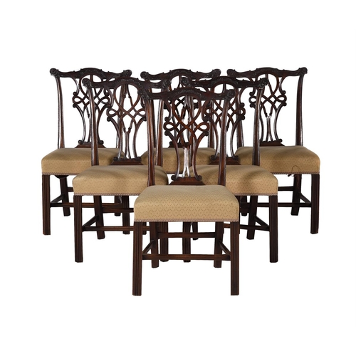 495 - A set of six 19th century mahogany dining chairs, in George III Chippendale style