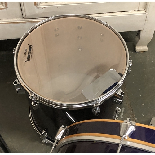 1199 - A Yamaha drum kit