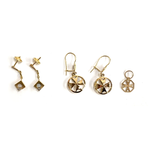 60 - Two pairs of 9ct gold earrings, one pair in the form of a Maltese cross, gross weight approx. 3.9g; ... 