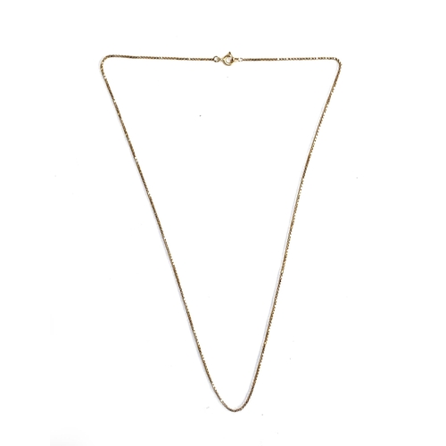 62 - A 9ct gold box chain, 54cmL unclasped length, 3.5g