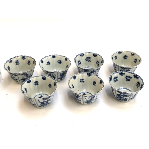 323 - A collection of six Chinese export blue and white Kraak saucers, each approx. 13cmD; together with s... 