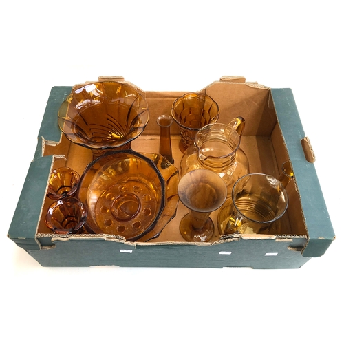 508 - A box of amber glass to include vases and jugs