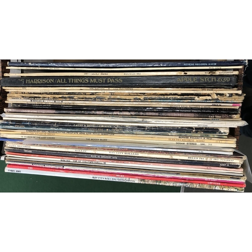 591 - MISCELLANEOUS VINYL LPS: 35 + albums to include: Carole King, The Eagles, The Moody Blues ('In Searc... 