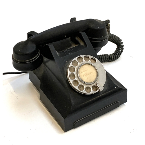 385 - A vintage GPO black bakelite rotary dial telephone